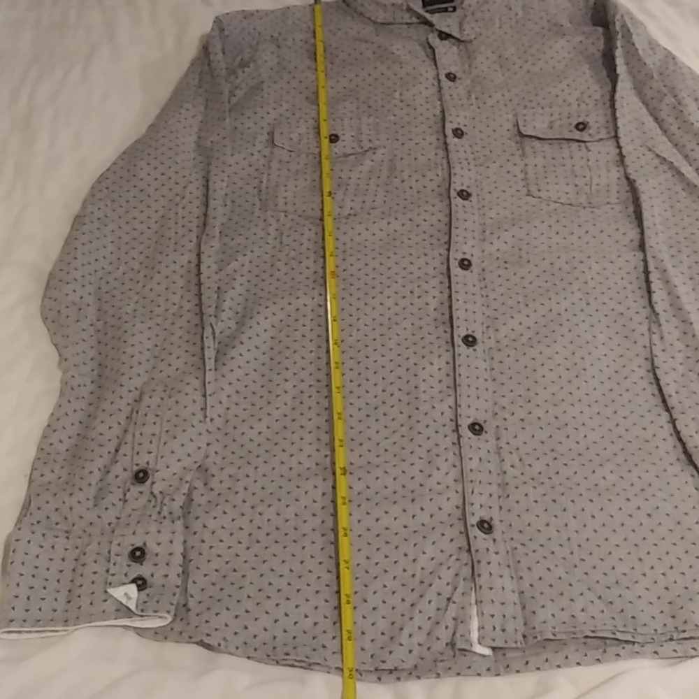 JB Holt - L Men's Dress Shirt (Fits like a large) - Picture 14 of 16